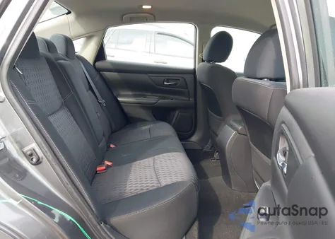 2016 Nissan Altima 2.5/2.5 S/2.5 Sl/2.5 Sr/2.5 Sv z USA, uszkodzony, nr VIN 1N4AL3AP9GN306769